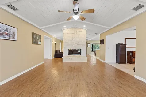 2350 NW 105th Terrace Coral Springs FL 33065