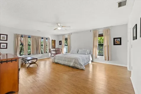 2350 NW 105th Terrace Coral Springs FL 33065