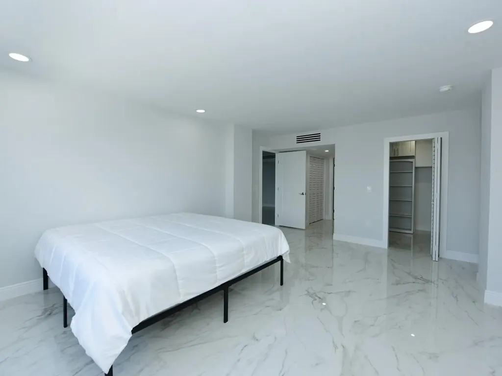 3450 S Ocean Boulevard Palm Beach FL 33480