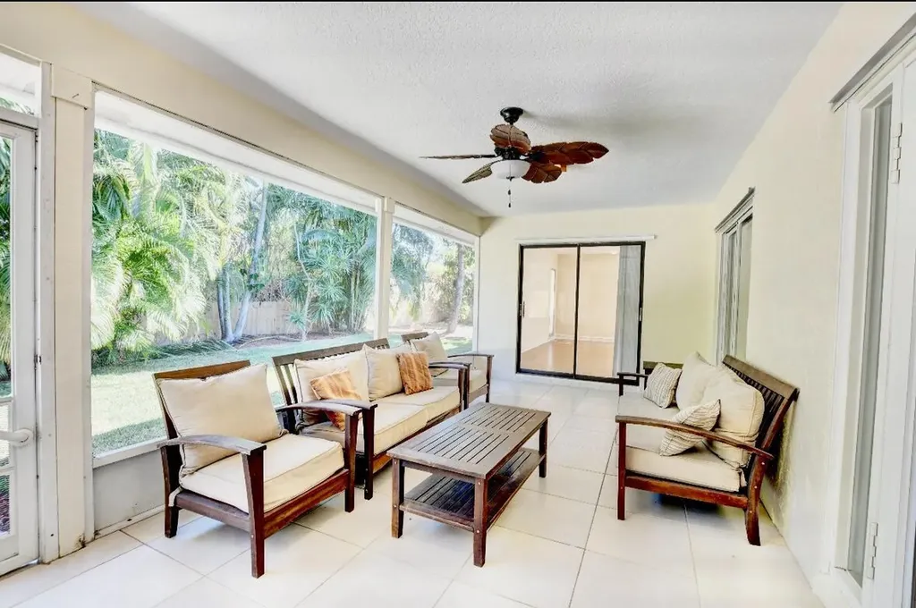 17768 Maplewood Drive Boca Raton FL 33487