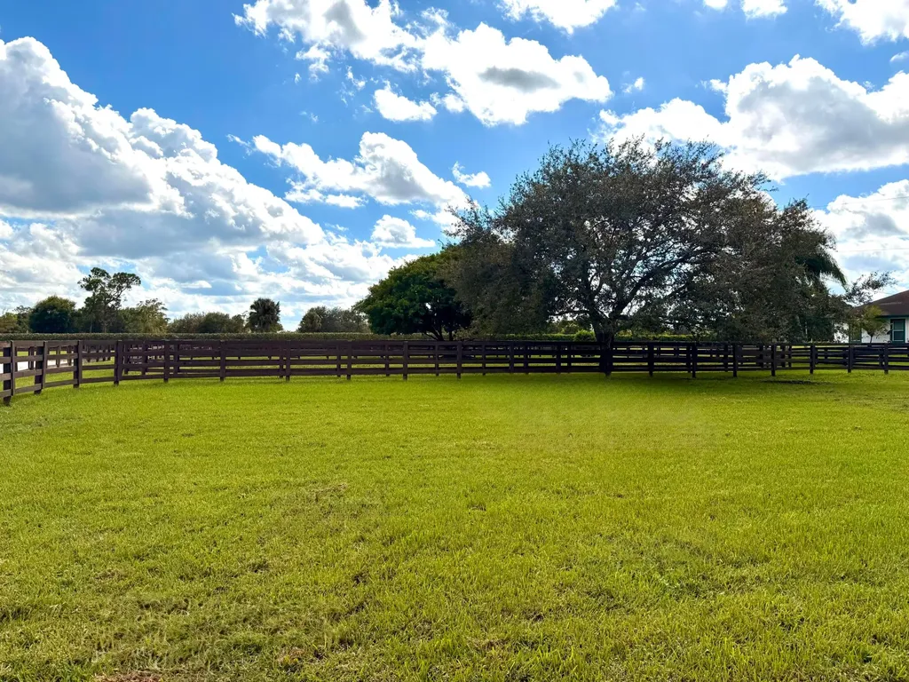 13060 52nd Place S Wellington FL 33449