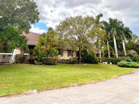 13060 52nd Place S Wellington FL 33449