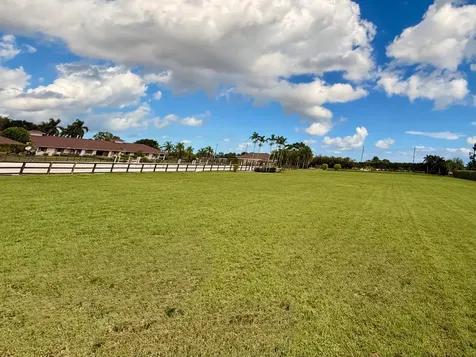 13060 52nd Place S Wellington FL 33449