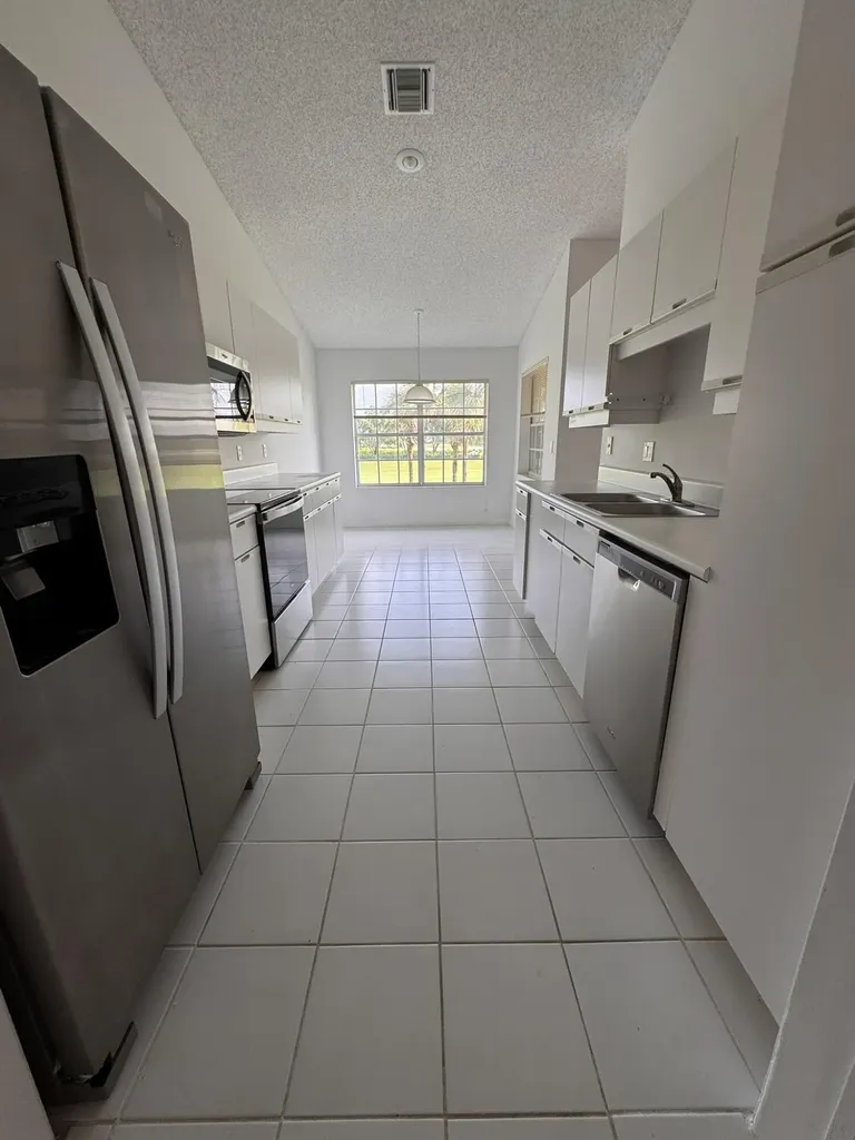 10291 N Andover Coach Lane Wellington FL 33449