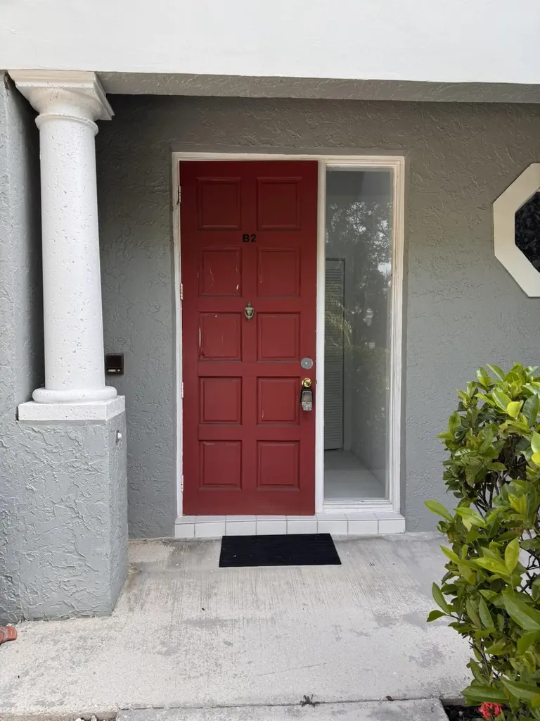 10291 N Andover Coach Lane Wellington FL 33449