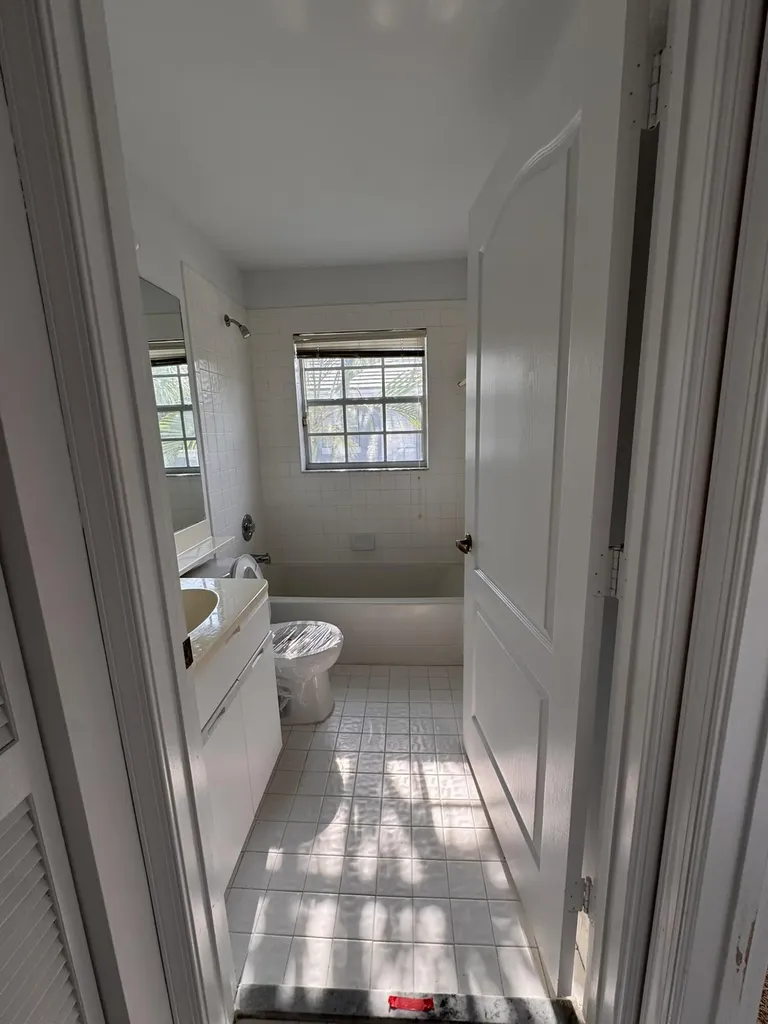 10291 N Andover Coach Lane Wellington FL 33449