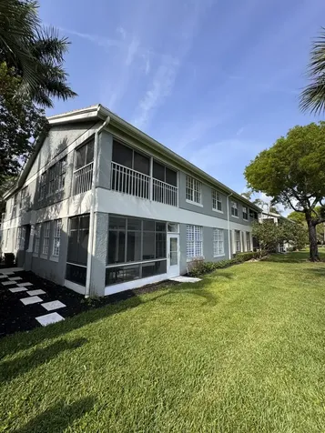 10291 N Andover Coach Lane Wellington FL 33449