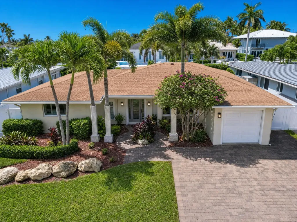 330 SE 10th Street Pompano Beach FL 33060