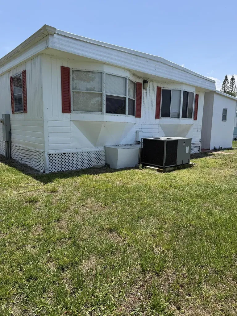 19 Rio Verde Way Port St Lucie FL 34952