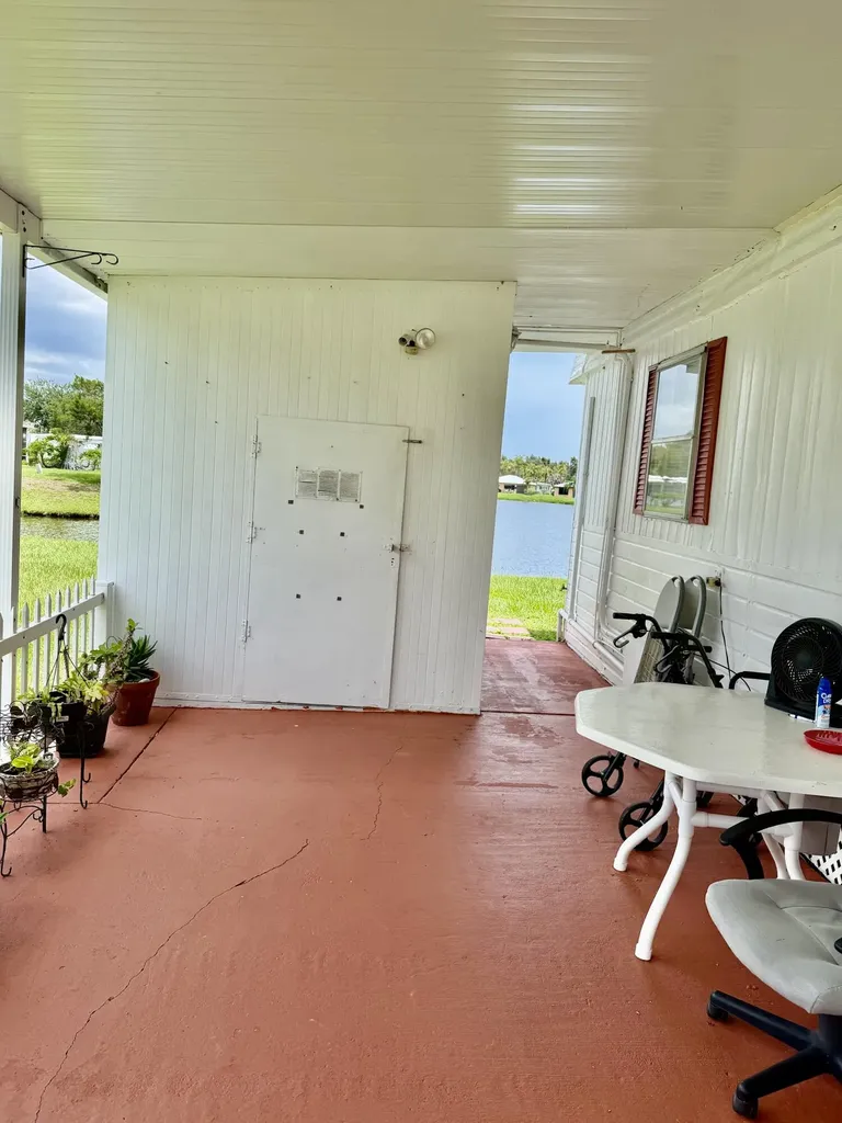 19 Rio Verde Way Port St Lucie FL 34952
