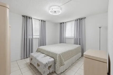 3231 Holiday Springs Boulevard Margate FL 33063