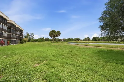 3231 Holiday Springs Boulevard Margate FL 33063