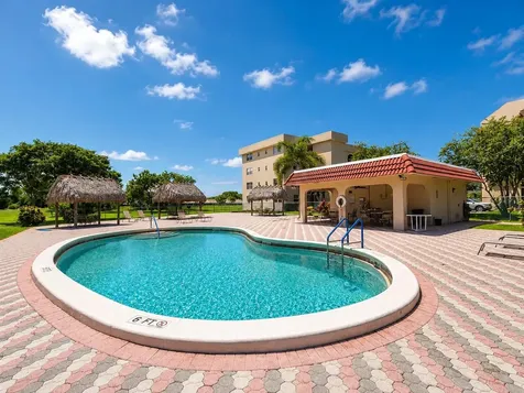 3231 Holiday Springs Boulevard Margate FL 33063