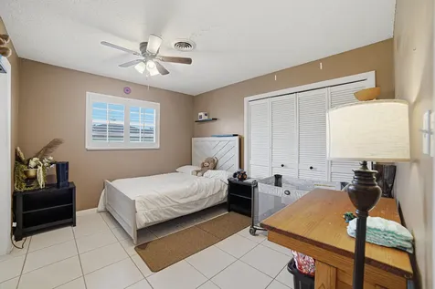 1009 NE 18th Street Belle Glade FL 33430
