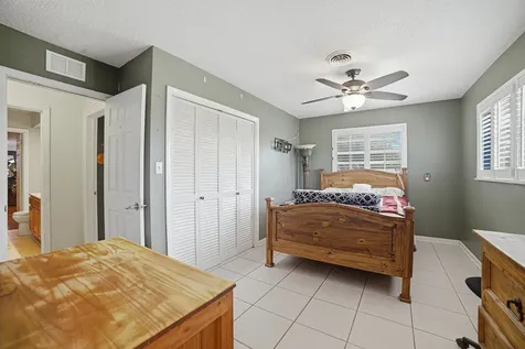 1009 NE 18th Street Belle Glade FL 33430