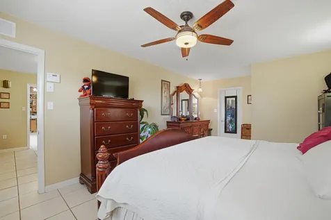 1009 NE 18th Street Belle Glade FL 33430