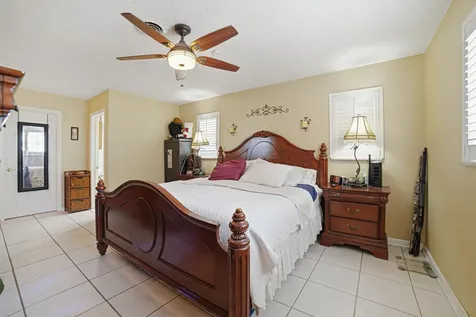 1009 NE 18th Street Belle Glade FL 33430