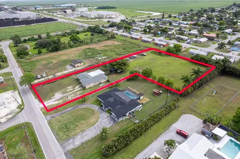 1009 NE 18th Street Belle Glade FL 33430