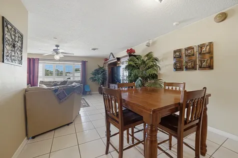 1009 NE 18th Street Belle Glade FL 33430