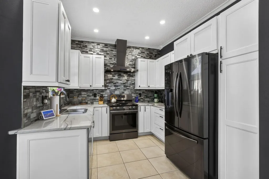 5953 Asturian Trail Lake Worth FL 33449