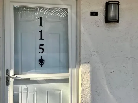 1541 S Ocean Boulevard Lauderdale By The Sea FL 33062