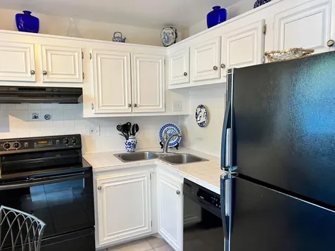 1541 S Ocean Boulevard Lauderdale By The Sea FL 33062