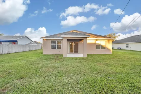 2538 SE Rock Springs Drive Port St Lucie FL 34952