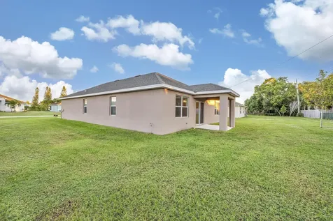 2538 SE Rock Springs Drive Port St Lucie FL 34952