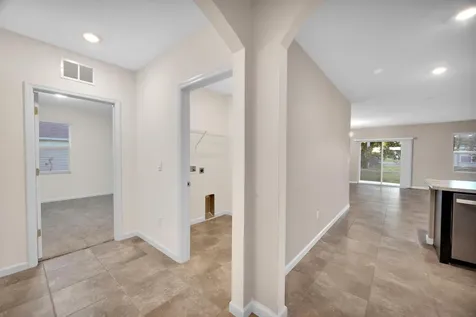 2538 SE Rock Springs Drive Port St Lucie FL 34952