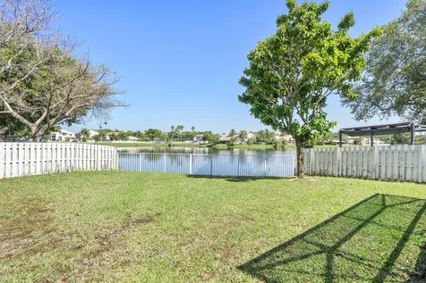 9800 NW 9th Court Plantation FL 33324