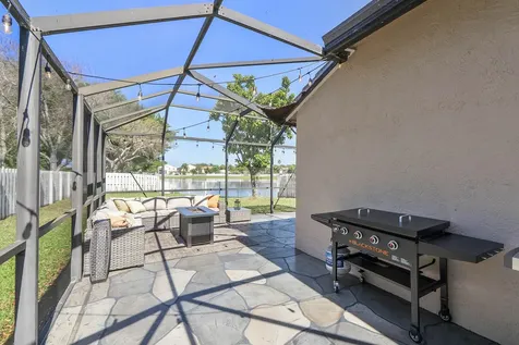 9800 NW 9th Court Plantation FL 33324
