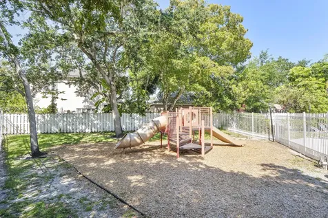 9800 NW 9th Court Plantation FL 33324