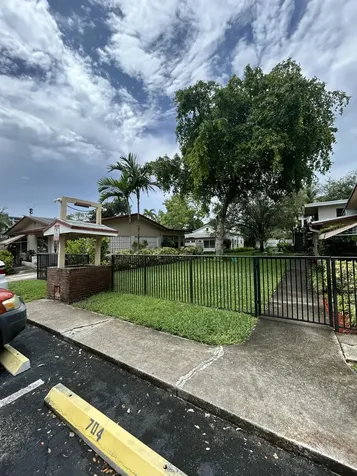 710 SE 16th Street Fort Lauderdale FL 33316