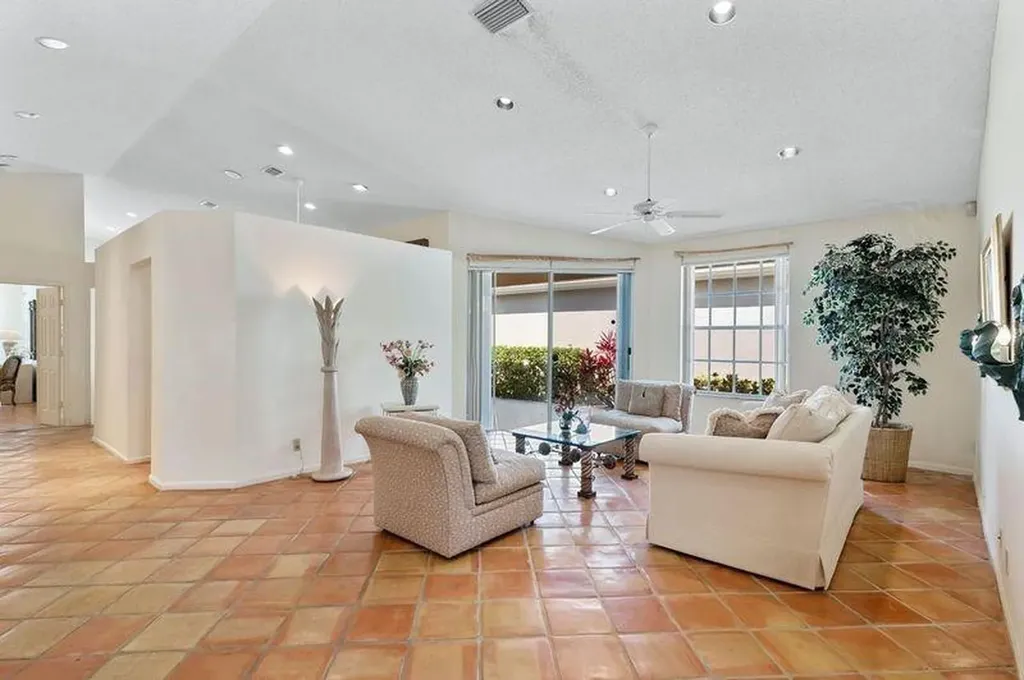 8170 Hampton Wood Drive Boca Raton FL 33433