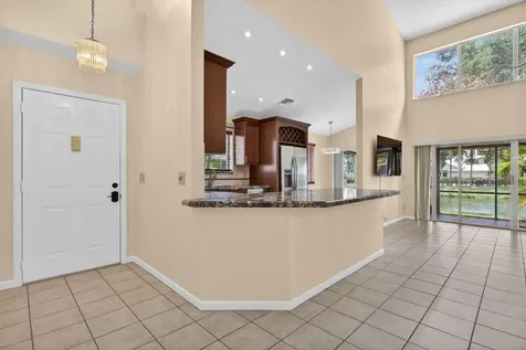 7364 Pinewalk Drive S Margate FL 33063