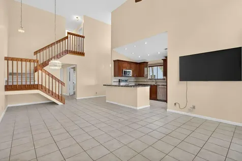 7364 Pinewalk Drive S Margate FL 33063