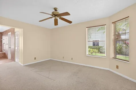 7364 Pinewalk Drive S Margate FL 33063