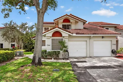 7364 Pinewalk Drive S Margate FL 33063