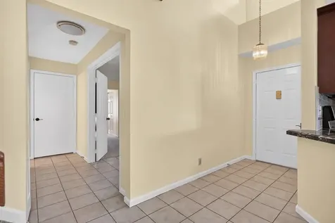7364 Pinewalk Drive S Margate FL 33063