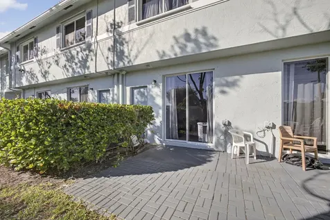 3720 Oleander Terrace Riviera Beach FL 33404