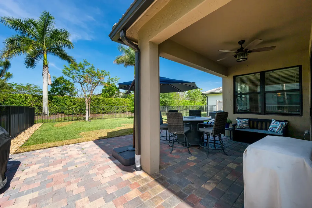 4819 Chantilly Road Lake Worth FL 33467