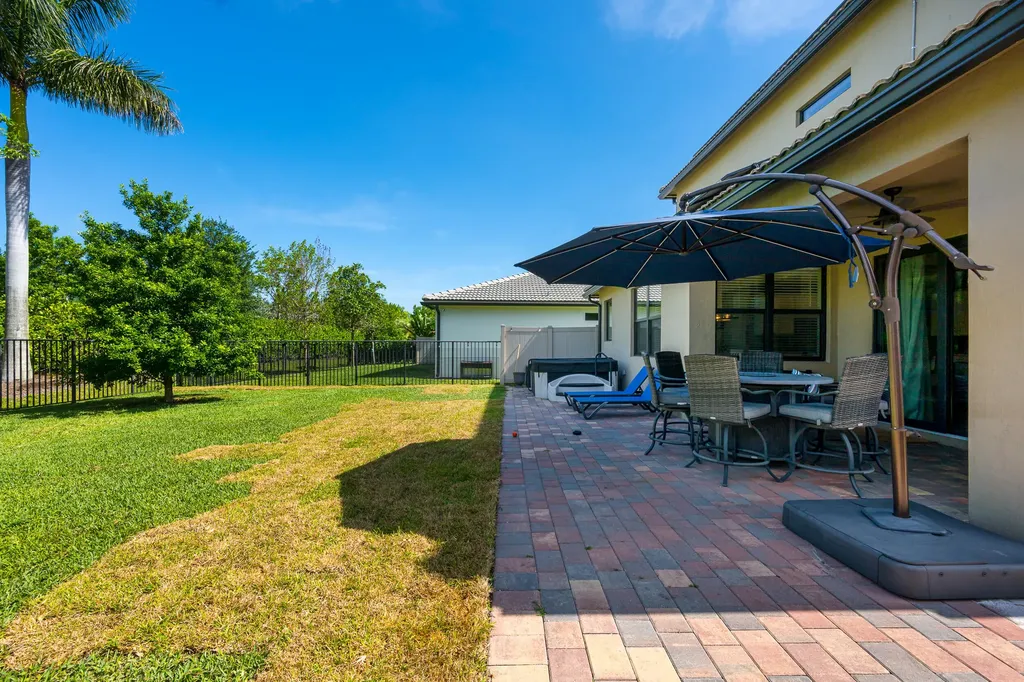 4819 Chantilly Road Lake Worth FL 33467