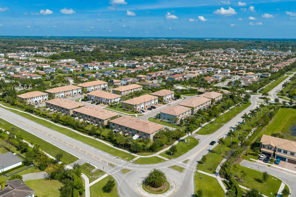 4819 Chantilly Road Lake Worth FL 33467