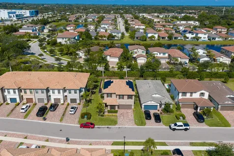4819 Chantilly Road Lake Worth FL 33467