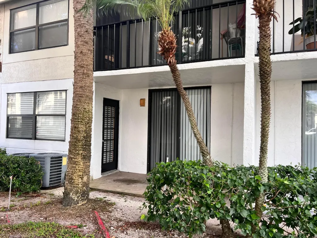 718 Executive Center Drive West Palm Beach FL 33401