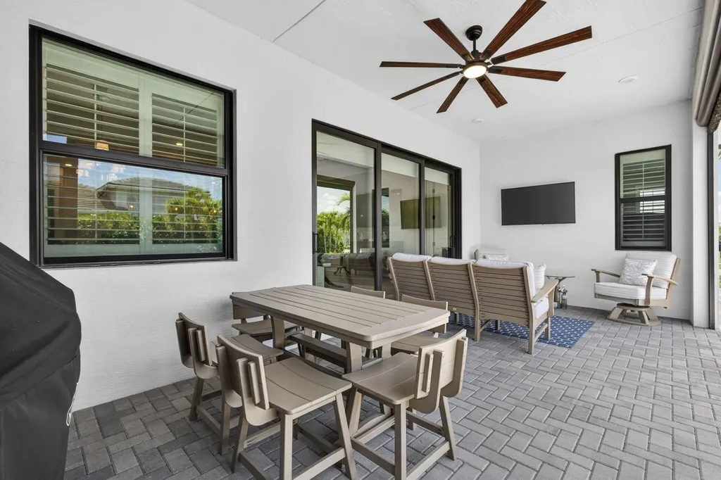 15830 Key Biscayne Lane Westlake FL 33470