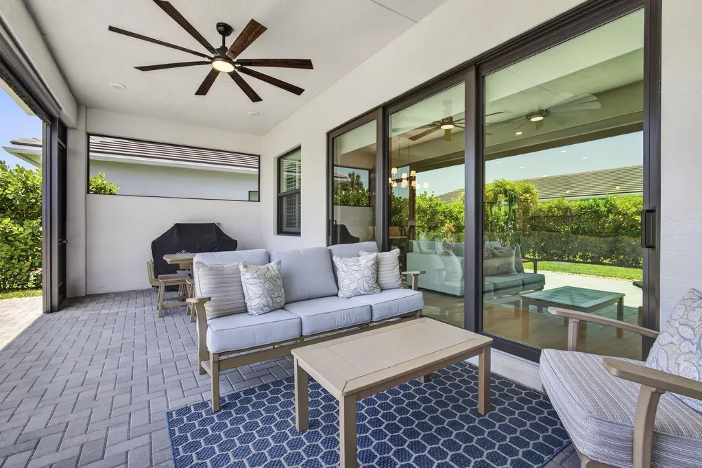 15830 Key Biscayne Lane Westlake FL 33470