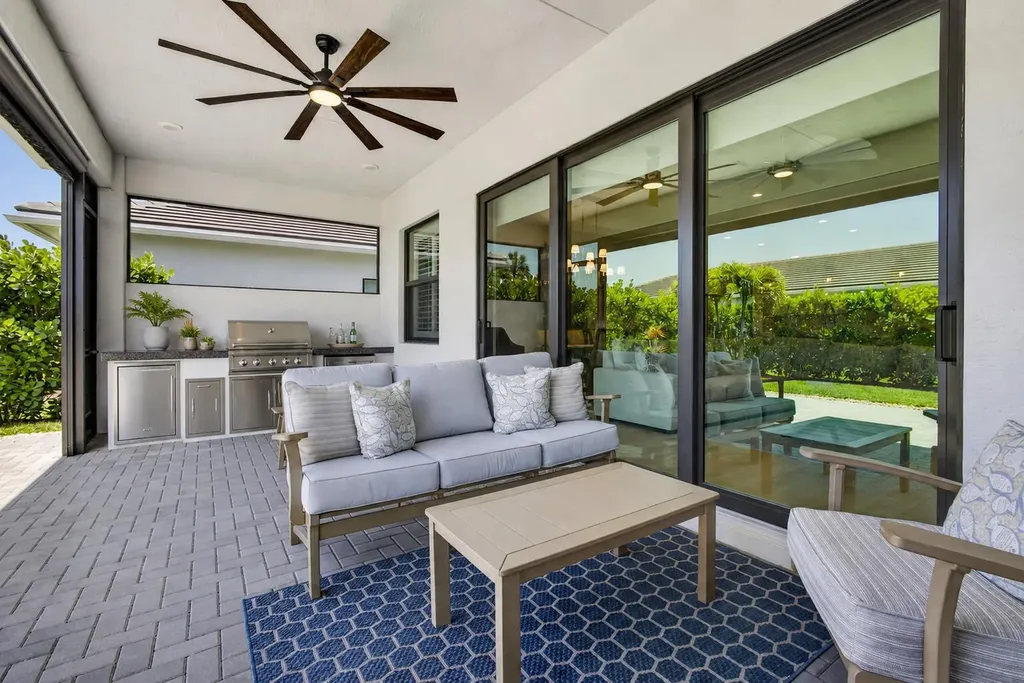 15830 Key Biscayne Lane Westlake FL 33470
