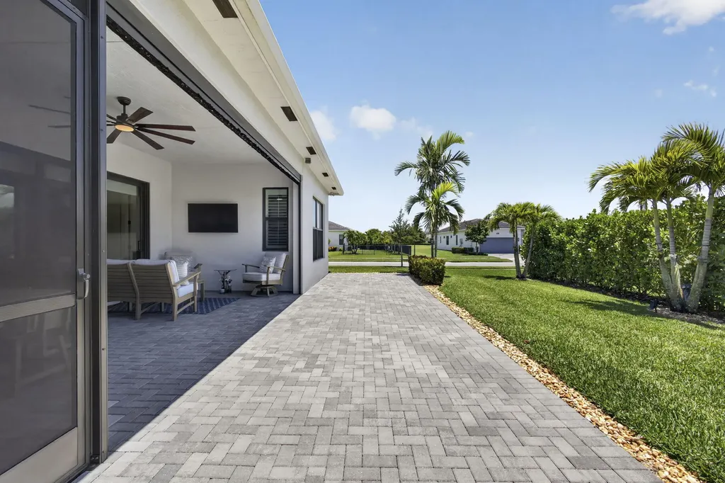 15830 Key Biscayne Lane Westlake FL 33470