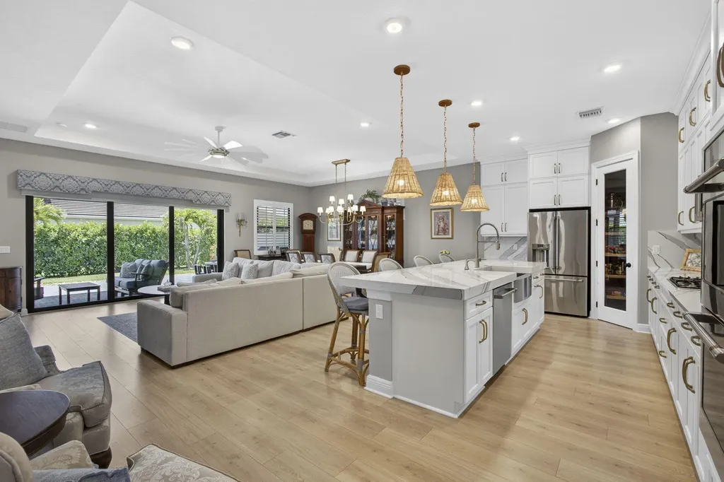 15830 Key Biscayne Lane Westlake FL 33470